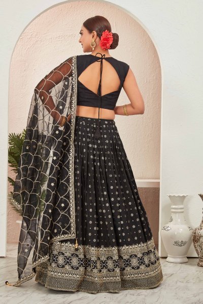 BLACK JACQUARD LEHENGA CHOLI SIDERS LEHENGA