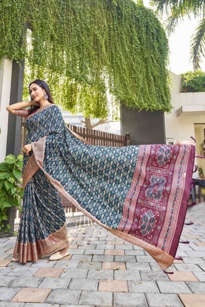 GEOMETRIC PRINT SILK SAREE SAREE