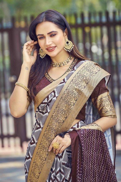 GEOMETRIC PRINT SILK SAREE SAREE