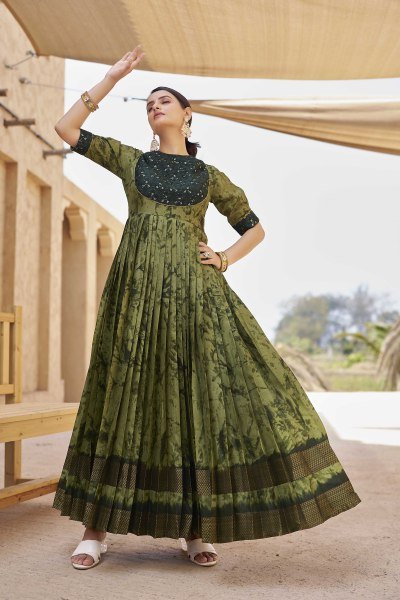 WOMEN ETHNIC GOWN Ethnic Dresses