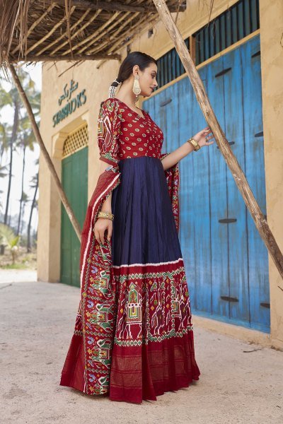 WOMEN FLAIRED GOWN WITH DUPATTA Ethnic Dresses