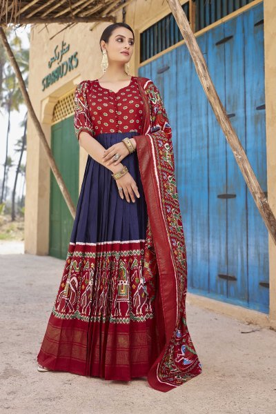 WOMEN FLAIRED GOWN WITH DUPATTA Ethnic Dresses